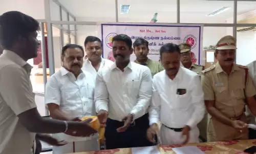 தாராபுரம் நல்லம்மை பாலிடெக்னிக்கில் பொது அறிவு போட்டியில் வெற்றி பெற்ற மாணவர்களுக்கு பரிசு