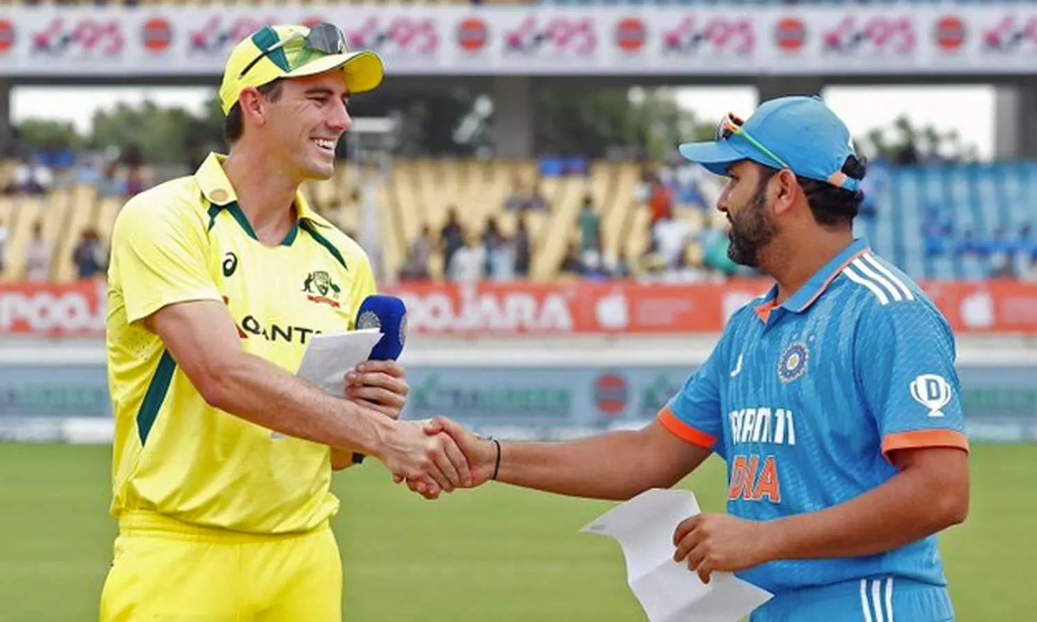 உலக கோப்பை கிரிக்கெட் - டாஸ் வென்ற ஆஸ்திரேலியா பேட்டிங் தேர்வு உலக கோப்பை கிரிக்கெட் - டாஸ் வென்ற ஆஸ்திரேலியா பேட்டிங் தேர்வு