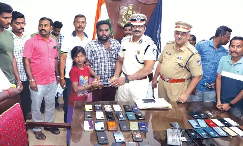 ஆன்லைன் மோசடியில் இழந்த ரூ.94 லட்சம் மீட்பு- திருடு போன 70 செல்போன்கள் பறிமுதல்