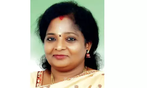 புதுவை மீனவர்களின் பாதுகாப்புக்கு ஸ்மார்ட் போன்