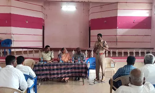 போலீஸ்- பொதுமக்கள் நல்லுறவு கூட்டம்