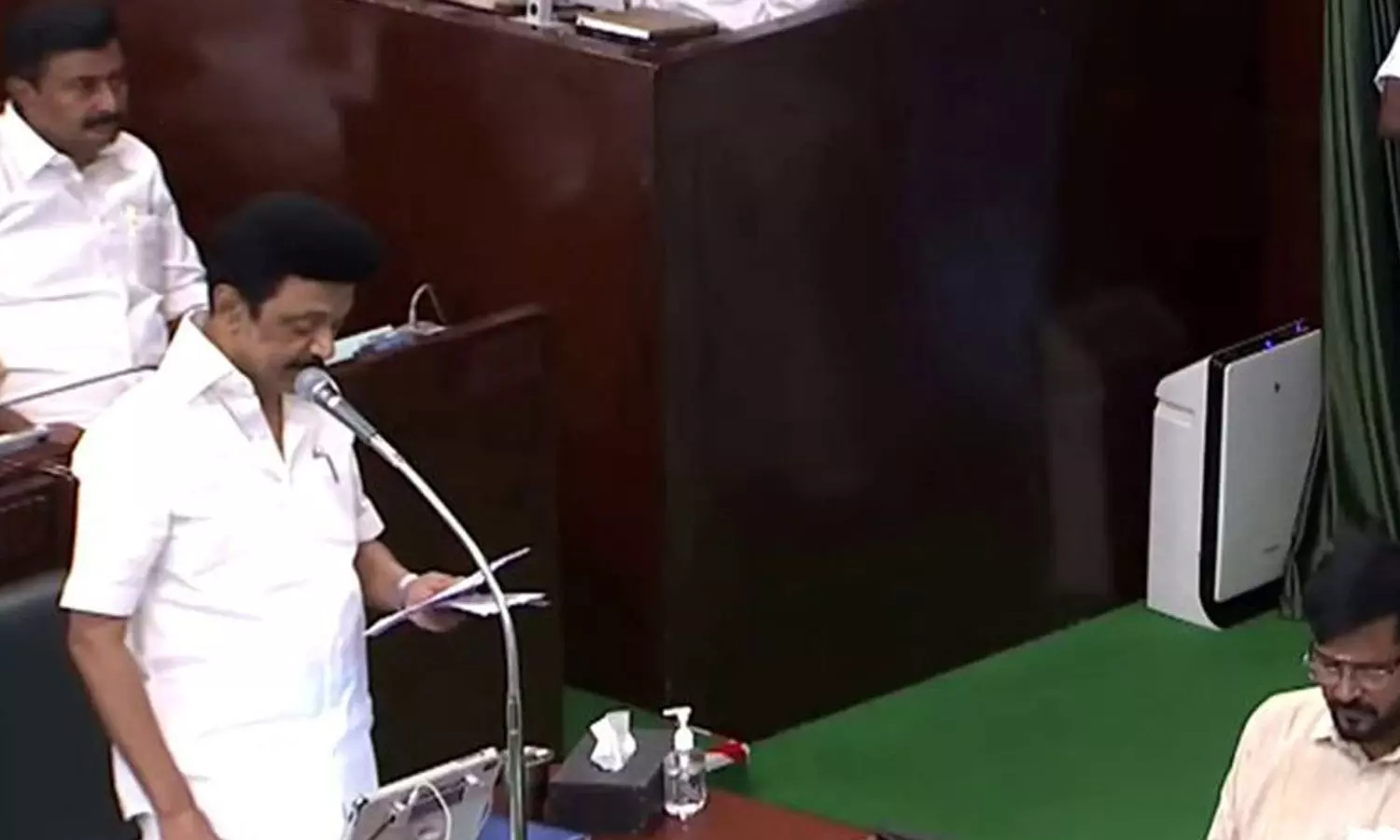 காவிரி விவகாரத்தில் உறுதியாக இருக்கிறோம்: சட்டசபையில் முதலமைச்சர் மு.க.ஸ்டாலின் பேச்சு காவிரி விவகாரத்தில் உறுதியாக இருக்கிறோம்: சட்டசபையில் முதலமைச்சர் மு.க.ஸ்டாலின் பேச்சு