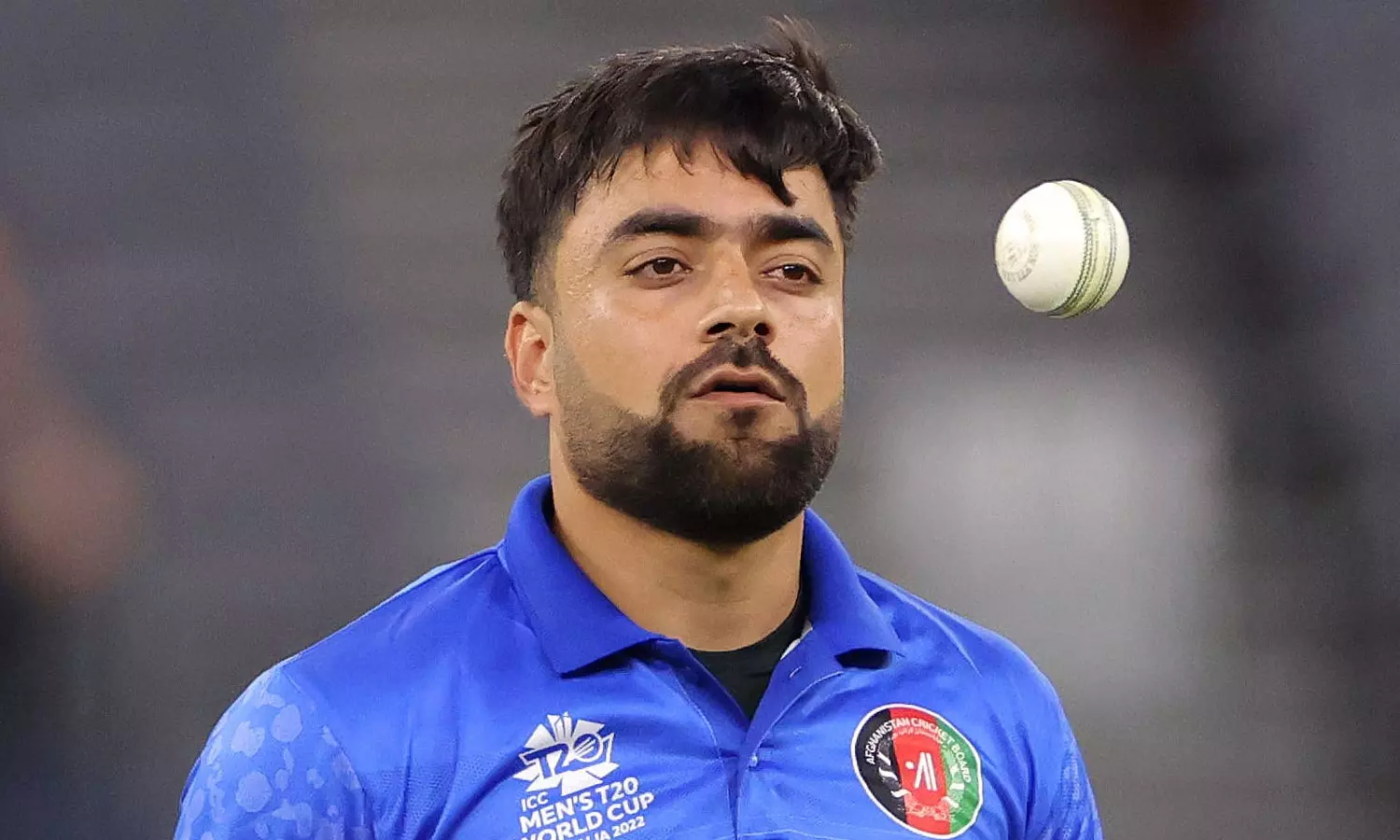 அந்த மனசு தான் சார் கடவுள்.. ரஷித் கான் செயலால் நெகிழ்ந்த ஆப்கன் மக்கள்