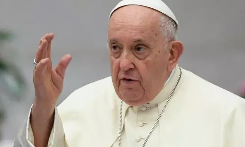 போரை நிறுத்த போப் பிரான்சிஸ் வேண்டுகோள்