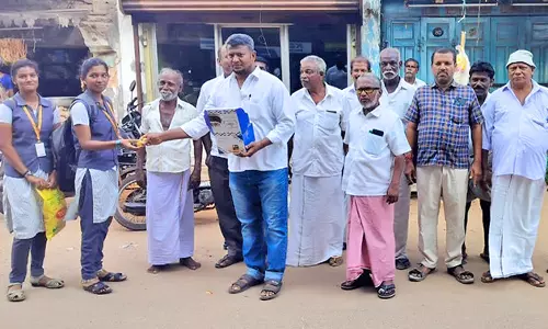 உலகப்புகழ் பெற்ற உடன்குடி கருப்பட்டிக்கு புவிசார் குறியீடு பனை விவசாயிகள் பட்டாசு வெடித்து கொண்டாட்டம்