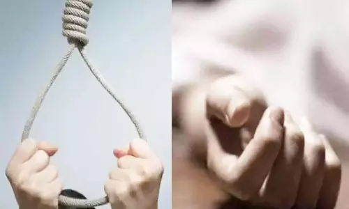 குளியலறையில் பெண் தூக்கிட்டு தற்கொலை