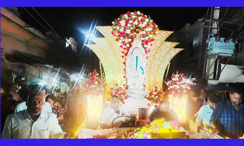 தேர் பவனி விழா