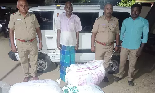 போதை பொருட்களை கடத்தி விற்பனை செய்த முதியவர் கைது