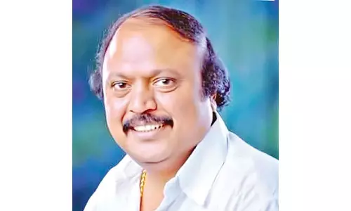 மாநில அந்தஸ்து தீர்மானம் நிறைவேற்ற சிறப்பு சட்டமன்றத்தை கூட்ட வேண்டும்