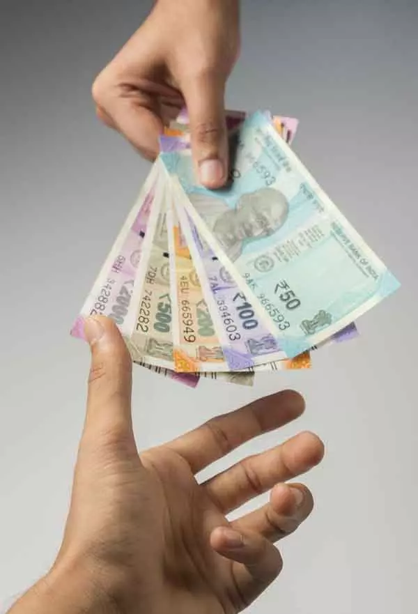 தொழில் முனைவோர்களுக்கு கடனுதவி தொழில் முனைவோர்களுக்கு கடனுதவி