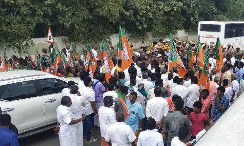 அரியலூரில் பா.ஜ.க.வினர் கைது