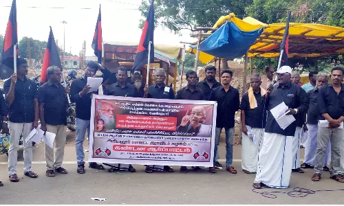 மத்திய அரசை கண்டித்து தி.க. ஆர்ப்பாட்டம்