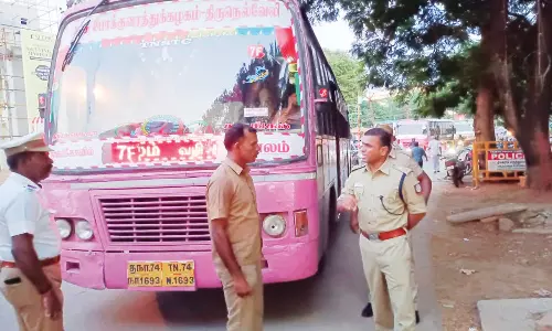 சந்தேகப்படும்படியான நபர்கள் பயணம் செய்தால் தகவல் தெரிவிக்க வேண்டும்