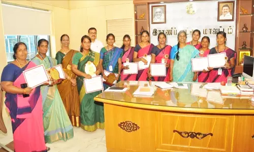 ஊட்டச்சத்து விழிப்புணர்வு ஏற்படுத்தியவர்களுக்கு பாராட்டு சான்றிதழ்