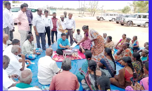 விருப்பமான பாடங்களை தேர்வு செய்து உயர்கல்வி வரை பயில வேண்டும்