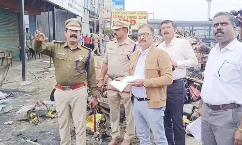 ஓசூர் அருகே பட்டாசு வெடி விபத்தில் 14 பேர் சாவு:  கர்நாடக சி.ஐ.டி. பிரிவு எஸ்.பி. நேரில் விசாரணை