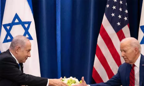 அமெரிக்கா வழங்கிய ஆயுதங்களுடன் முதல் விமானம் இஸ்ரேல்  வந்தடைந்தது