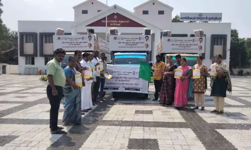 சிறுதானிய உற்பத்தி   விழிப்புணர்வு  வாகனம் தொடக்கம்