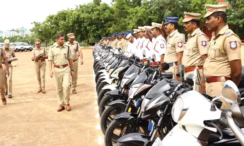 வணிக வர்த்தக நிறுவனங்களில் கட்டாயம் கண்காணிப்பு கேமரா பொருத்த வேண்டும்