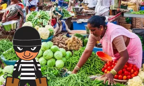 திருப்பூர் தென்னம்பாளையம் உழவர்சந்தையில் நூதன முறையில் காய்கறிகளை திருடும் கும்பல் -  தடுக்க நடவடிக்கை எடுக்கப்படுமா