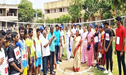 ஆற்காட்டில் மாவட்ட அளவிலான தடகள போட்டி