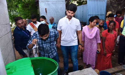 டெங்கு கொசுக்கள் உற்பத்தியாவதை தடுக்க தேவையற்ற பொருட்களை சேகரித்து வைக்கக் கூடாது-கலெக்டர் கிராந்திகுமார்பாடி பேட்டி