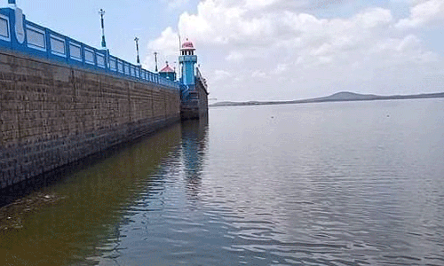 பவானிசாகர் அணையின் நீர்மட்டம் 68 அடியாக சரிந்தது