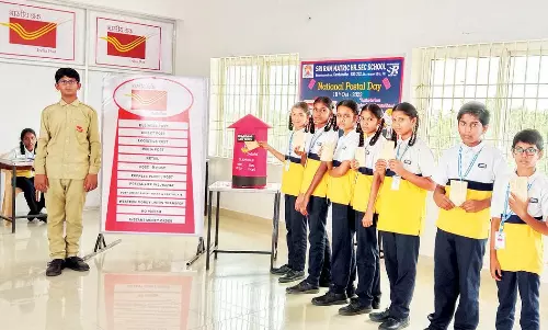 ஸ்ரீராம் பள்ளியில் தேசிய தபால் தினம்