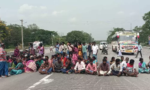 அரூரில் மர்ம காய்ச்சலுக்கு மாணவர் பலி-  மறியலில் ஈடுபட்ட உறவினர்கள் மீதும் வழக்கு பதிவு