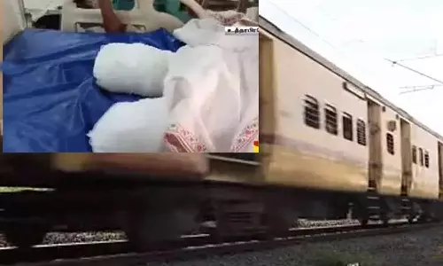 பள்ளி மாணவியை ரெயில் முன் தள்ளி விட்ட இளைஞர்கள்