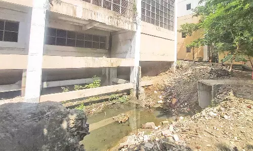 குப்பைவெளி ஆகிய மந்தைவெளி!