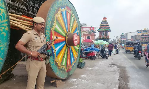 திருவண்ணாமலை கார்த்திகை தீபத்திருவிழா: அருணாசலேஸ்வரர் கோவில் தேர்களுக்கு போலீஸ் பாதுகாப்பு