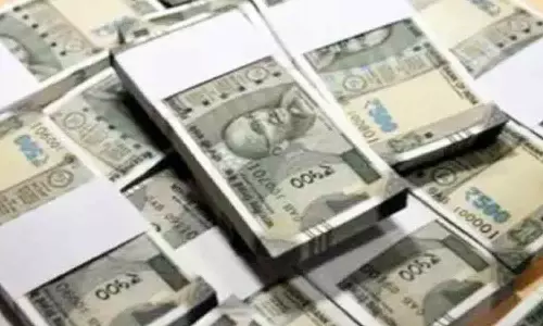 நிலம் வாங்கி தருவதாக தனியார் நிறுவன மேலாளரிடம் ரூ.1¼ கோடி மோசடி- கூலிபடையை ஏவி கொலை மிரட்டல்