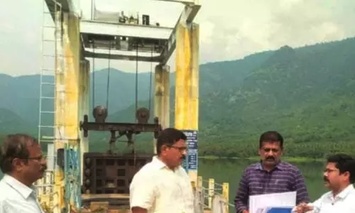 70 அடியை எட்டிய நீர்மட்டம்: மருதாநதி அணையில் பொறியாளர் குழுவினர் ஆய்வு
