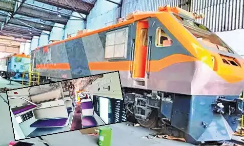 ஏ.சி. இல்லாத 22 சாதாரண பெட்டிகளை கொண்ட வந்தே சாதாரண் ரெயில்கள் மாத இறுதியில் ஓடும்- 1800 பேர் பயணிக்க முடியும்