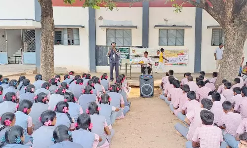 புகையிலை பொருட்கள் குறித்து விழிப்புணர்வு