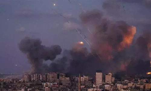 இஸ்ரேலில் சிக்கியுள்ள 1,600 பேரை விமானங்கள் மூலம் மீட்க ஆஸ்திரேலியா தீவிரம்