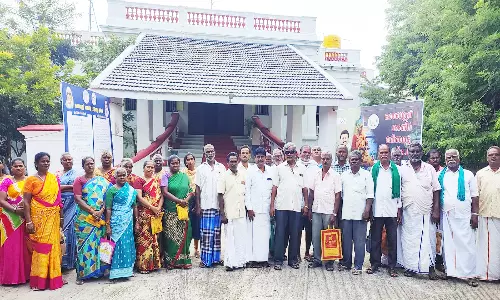 குறைதீர்வு நாள் கூட்டத்தை புறக்கணித்த விவசாயிகள்