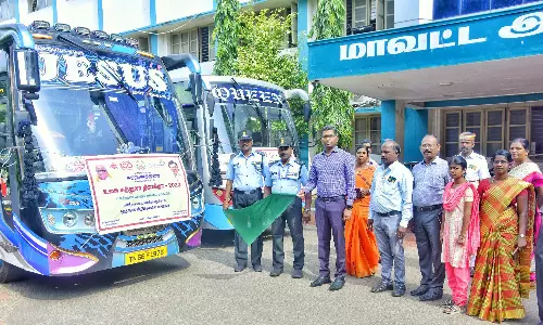 குமரி மாவட்டத்தில் ஆதி திராவிடர் விடுதி மாணவர்களுக்கு சுற்றுலா விழிப்புணர்வு வாகனம்