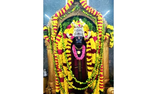 புரட்டாசி மாத 4-வது சனிக்கிழமை: பெருமாள் கோவில்களில் சிறப்பு வழிபாடு