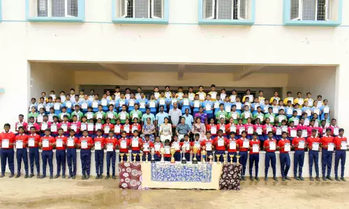 வடக்கு குறுமைய அளவிலான விளையாட்டுப்போட்டி: ஜெய் சாரதா பள்ளி மாணவர்கள் சாதனை