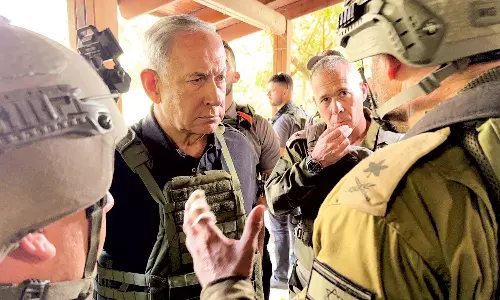 ஹமாஸ் அமைப்பினர் மீது முப்படை தாக்குதலுக்கு தயாரான இஸ்ரேல்