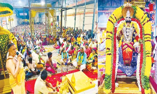 வெட்டுவானம் எல்லையம்மன் கோவிலில் பிரத்யங்கரா யாகம்