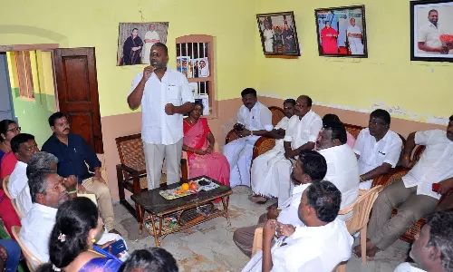 செங்கோட்டையில் தென்காசி வடக்கு மாவட்ட அ.தி.மு.க. ஆலோசனை கூட்டம்