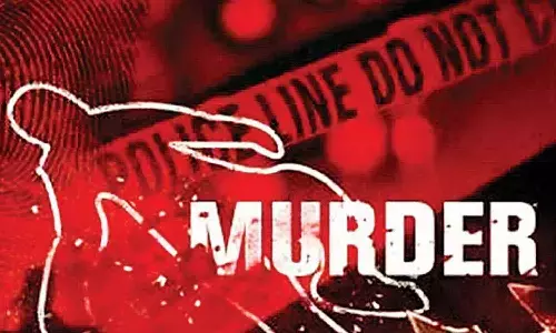 நாட்டறம்பள்ளி அருகே கல்லூரி மாணவி கொலை