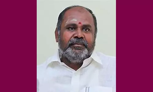 டி.குன்னத்தூர் அம்மா கோவிலில் எம்.ஜி.ஆர்.-ஜெயலலிதா சிலைக்கு மாலை அணிவித்து மரியாதை