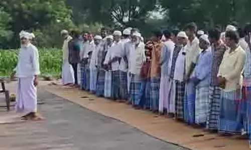 மழை வேண்டி முஸ்லிம்கள் சிறப்பு தொழுகை