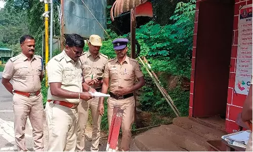 நீலகிரி சோதனைச்சாவடிகளில் 24 மணிநேரமும் கண்காணிப்பு