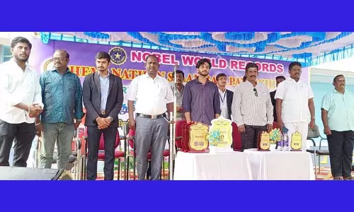 உலக சாதனை சிலம்ப நிகழ்ச்சி