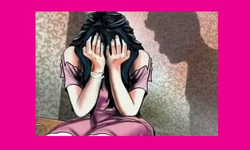 இளம்பெண் கற்பழிப்பு